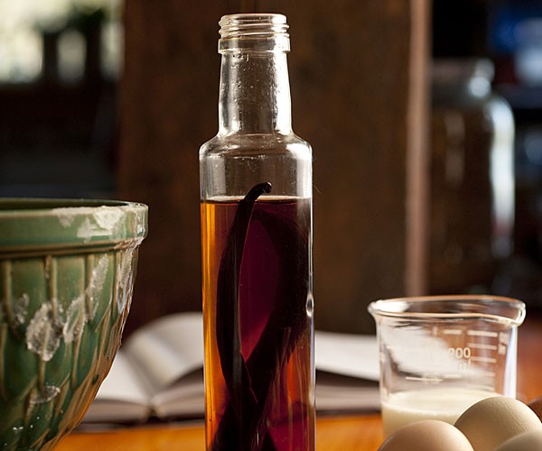 Homemade vanilla extract