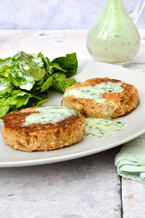 Homemade white bean burgers