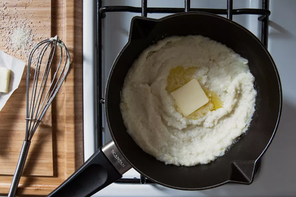 Homestyle grits with milk & butter