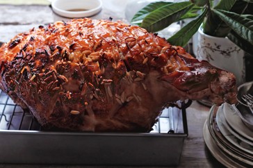 Honey & almond-crusted ham