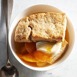 Honey almond shortcakes 
