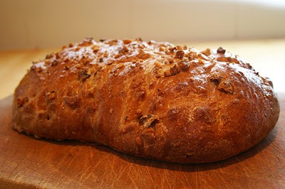 Honey and walnut bread