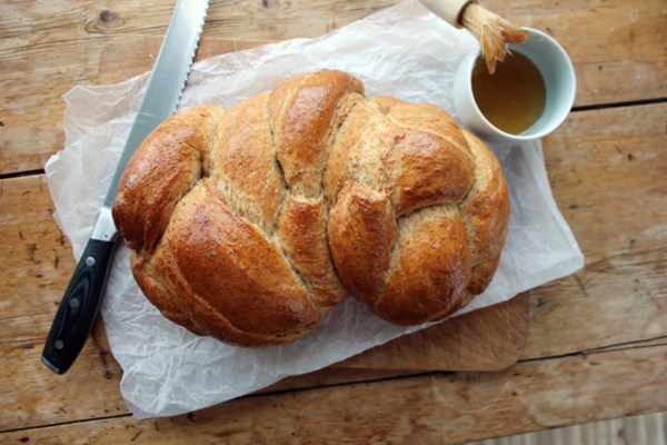 Honey and wholemeal plaited loaf