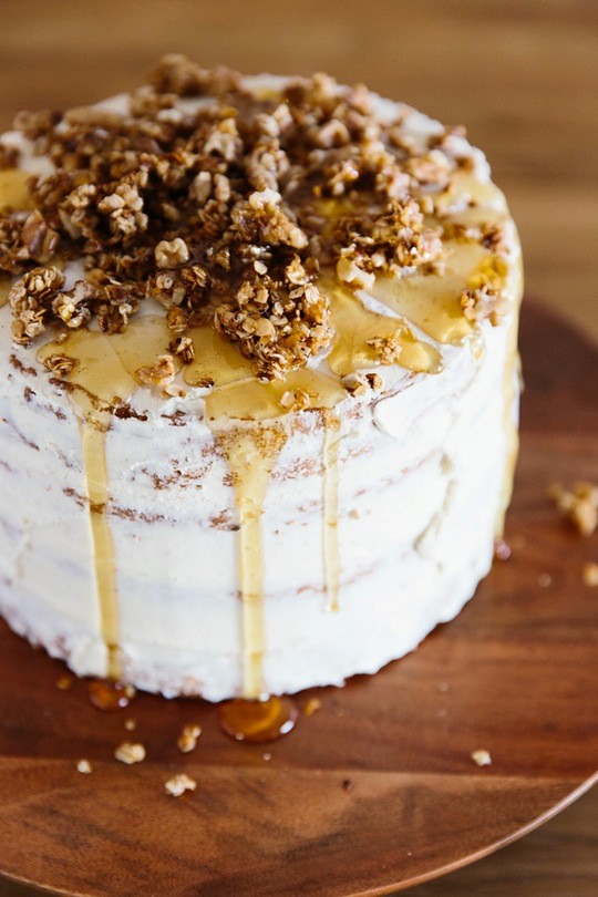 Honey apple cake