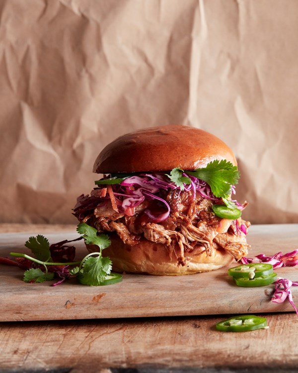 Honey BBQ pulled pork burgers