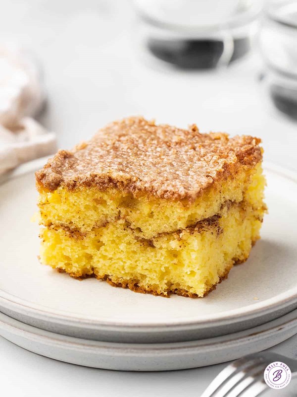 Honey bun cake