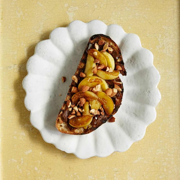 Honey butter with caramelised apples and almond [on toast]