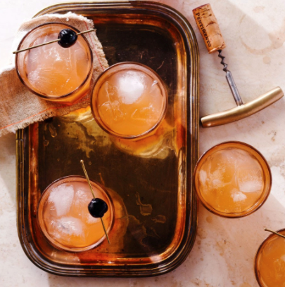 Honey buzz cocktail
