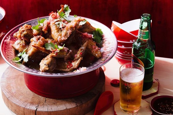 Honey chicken wings