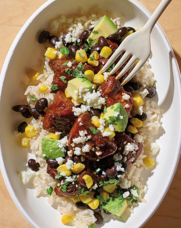 Honey-chipotle chicken rice bowl