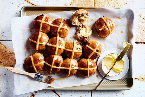 Honey cinnamon hot cross buns
