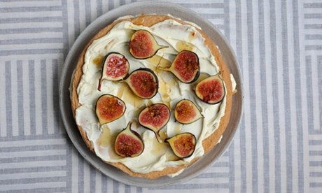 Honey fig sandwich cake