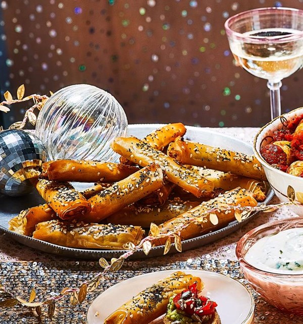 Honey goats' cheese filo cigars