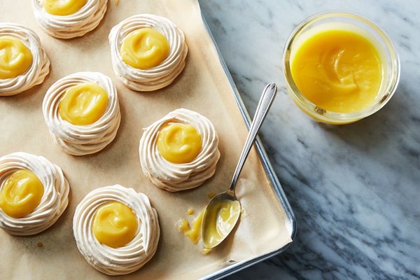 Honey lemon (or lime) curd