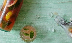 Honey lemonade with grapefruit and fresh mint
