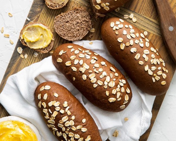 Honey-molasses brown bread