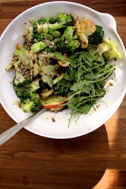 Honey mustard, broccoli & apple salad