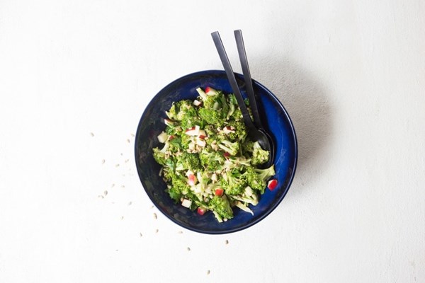 Honey mustard broccoli salad