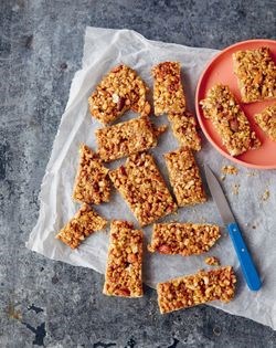 Honey nut granola bars