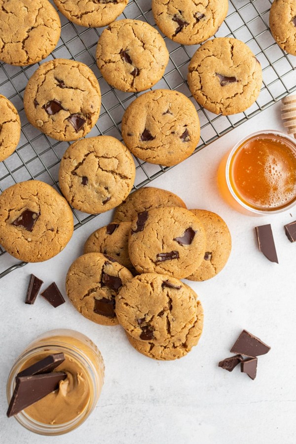 Honey peanut butter chocolate chunk cookies