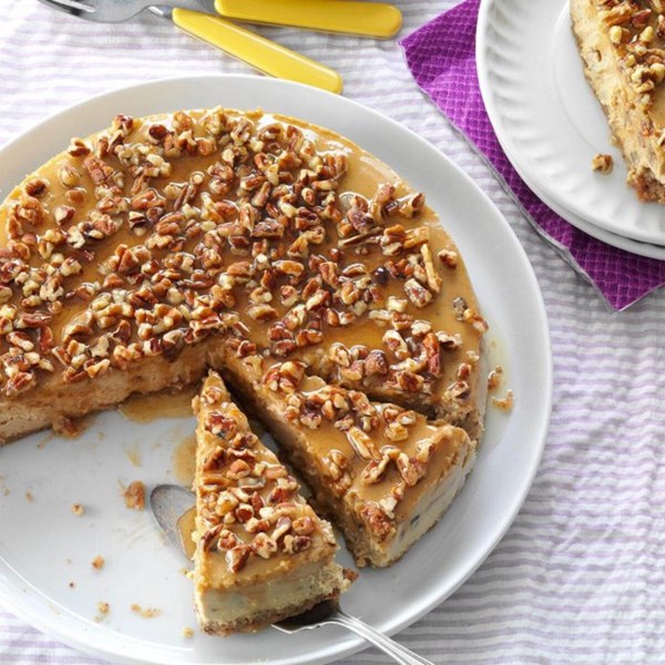 Honey pecan cheesecake