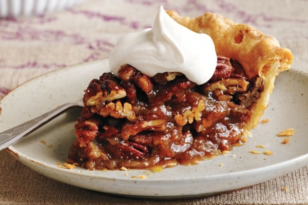 Honey pecan pie