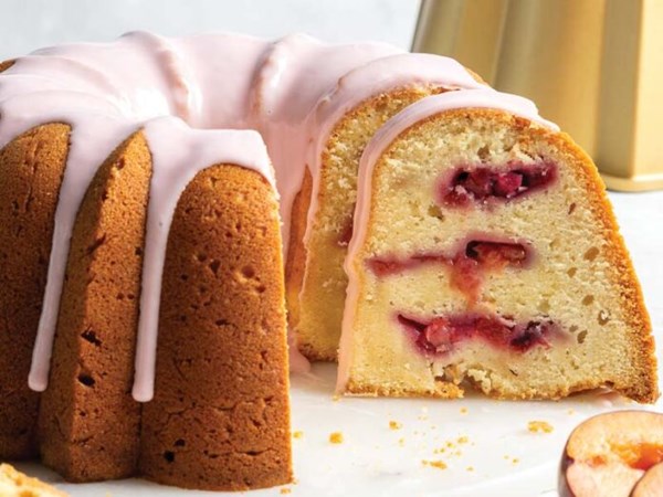 Honey-poached plumcot cake [honey-poached plumcots]