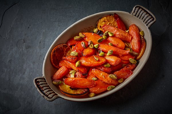 Honey-roast carrots with orange and pistachios