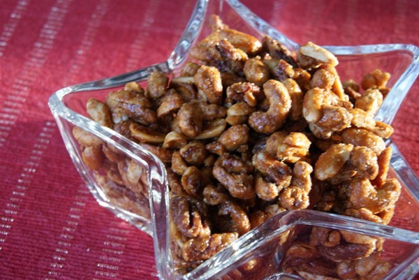 Honey roast nuts