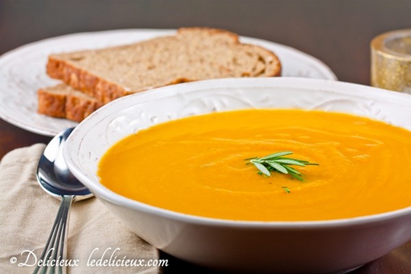 Honey roasted butternut pumpkin soup