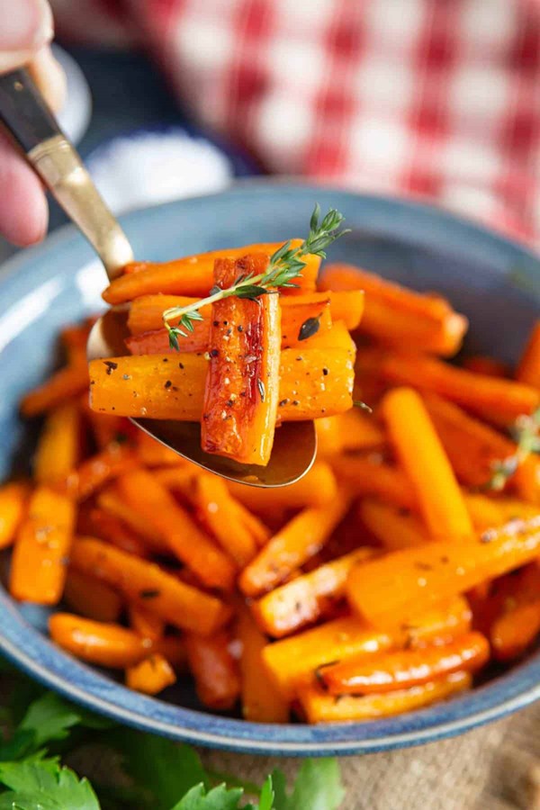 Honey roasted carrots