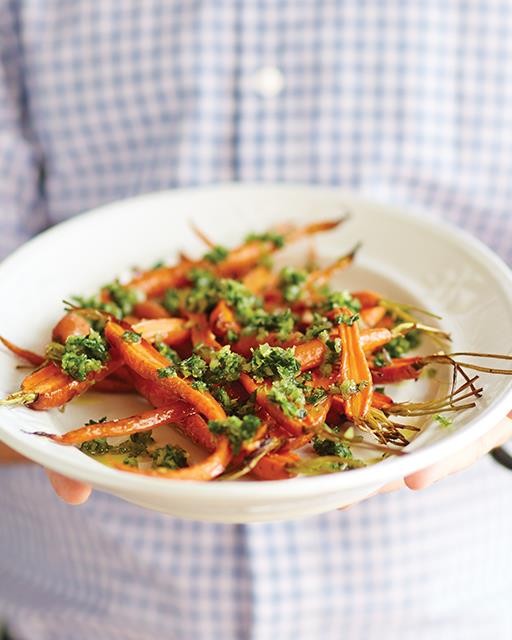 Honey roasted carrots with red onion gremolata