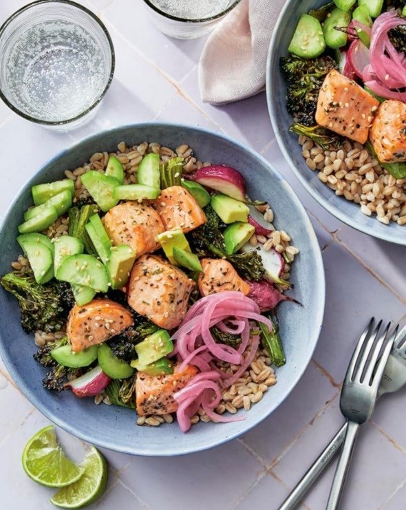 Honey-roasted salmon-farro bowls with radishes & Broccolini