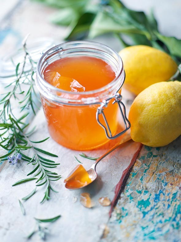 Honey, rosemary, and apple jelly