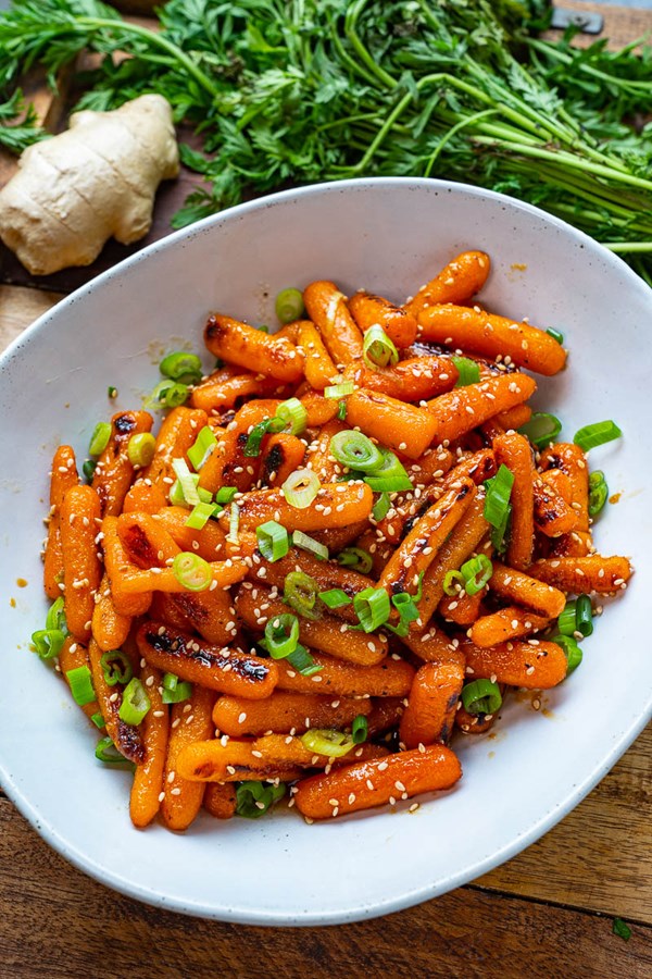 Honey sesame roasted carrots
