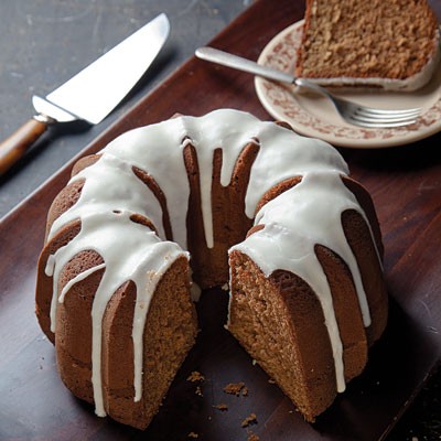 Honey-spice cake (Lekach)