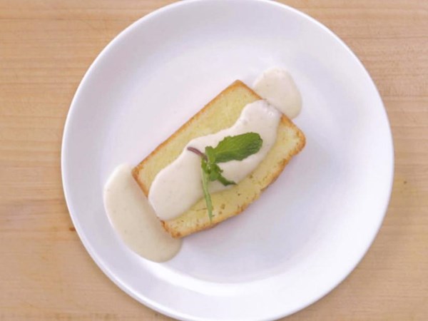 Honey vanilla crème fraîche