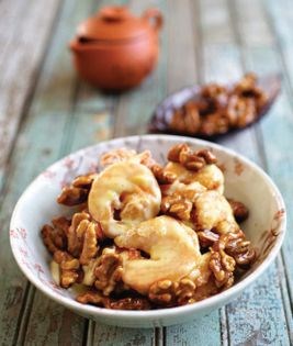 Honey walnut shrimp (Mi tao xia)