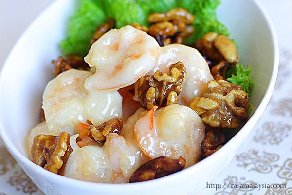 Honey walnut shrimp/walnut prawn