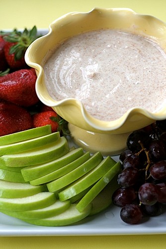 Honey yogurt dip