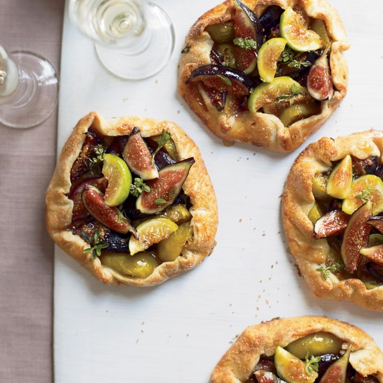 Honeyed fig crostatas