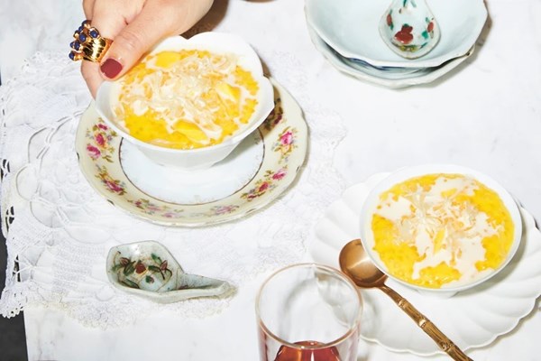 Hong Kong-style sago pudding