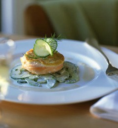 Horseradish-crusted salmon with dilled cucumbers with crème fraîche