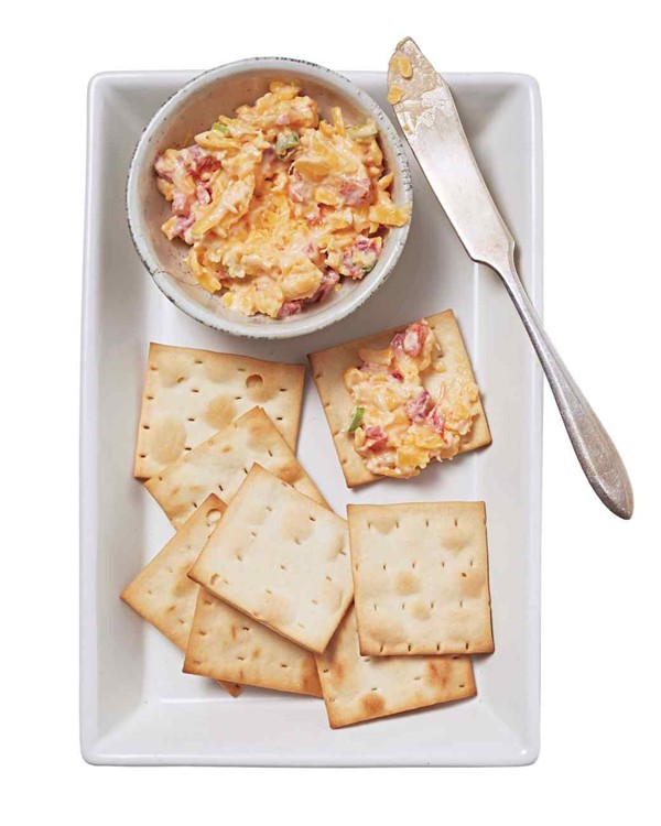 Horseradish-pimiento cheese