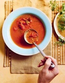 Hot-&-sour tomato rasam (Milagu rasam)