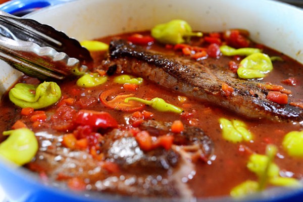 Hot & spicy Italian drip beef