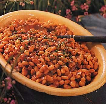 Hot and smoky baked beans