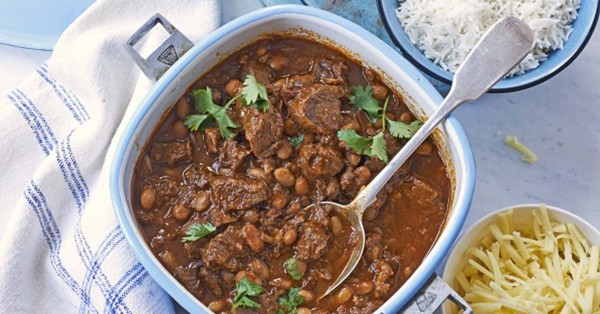 Hot and smoky beef chilli