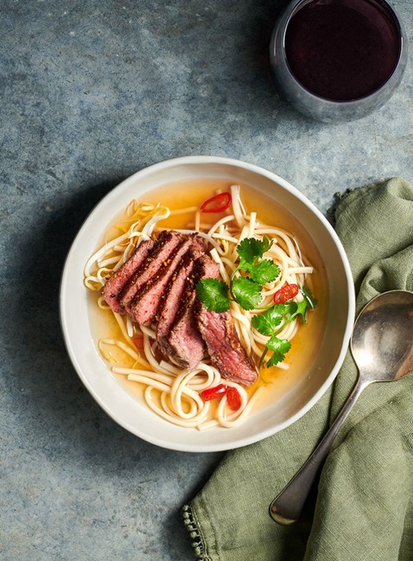 Hot and sour broth with chilli beef
