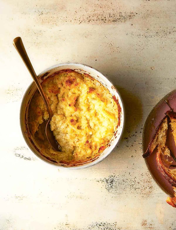 Hot artichoke dip